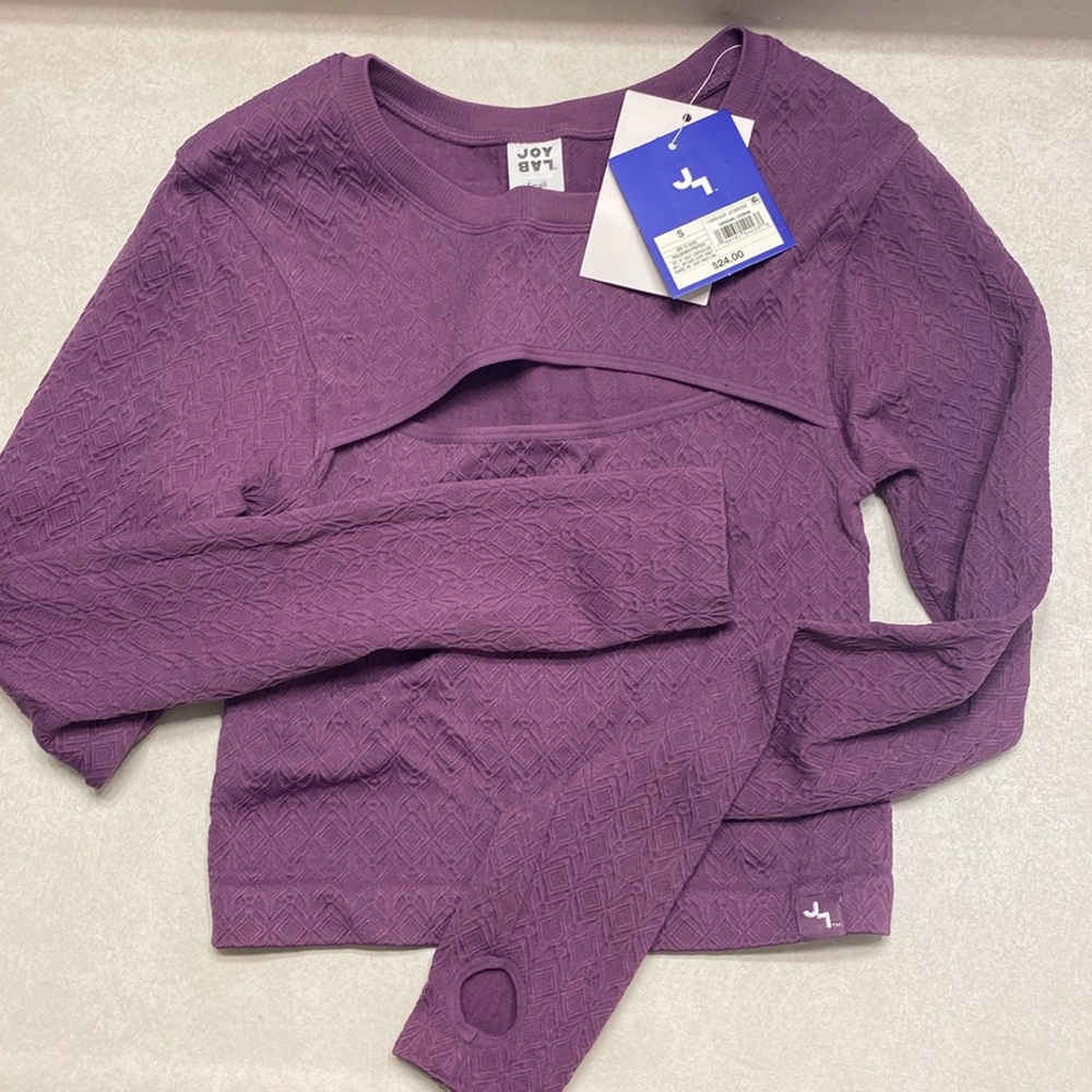 Joy lab active top. Size small